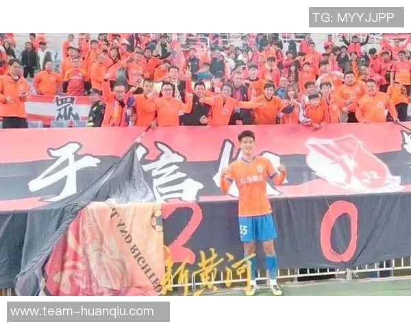 彭啸在泰山逐渐崭露头角下赛季有望争夺中超最佳青年球员荣誉 彭啸在泰山逐渐崭露头角下赛季有望争夺中超最佳青年球员荣誉