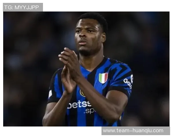 意天空报道若邓弗里斯离队国米或将优先引进帕莱斯特拉 意天空报道若邓弗里斯离队国米或将优先引进帕莱斯特拉