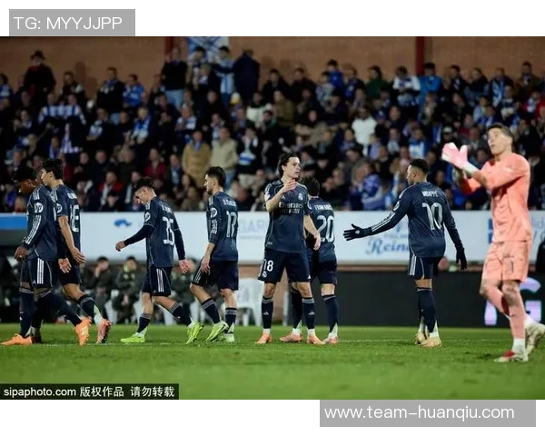 卢宁因小腿不适缺阵一周对阵阿尔瓦塞特后伤情更新