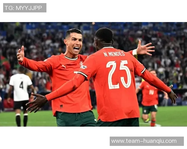 马丁内斯称赞C罗态度决定国家队主力地位30场比赛贡献25球彰显重要性