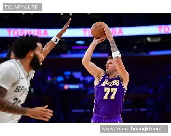 东契奇谈黄蜂致命一击称其为失利关键因素分析