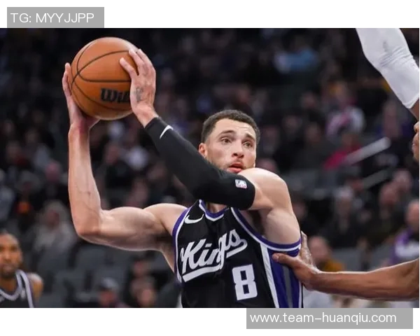 拉文：比赛中保持竞争力至关重要我们在被打13-0后未能及时调整状态