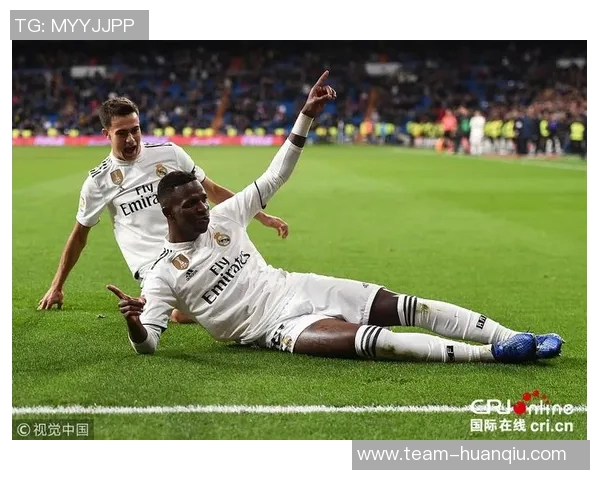 维尼修斯在安帅指导下迎来职业生涯新高峰贡献92球60助攻展现非凡实力 维尼修斯在安帅指导下迎来职业生涯新高峰贡献92球60助攻展现非凡实力